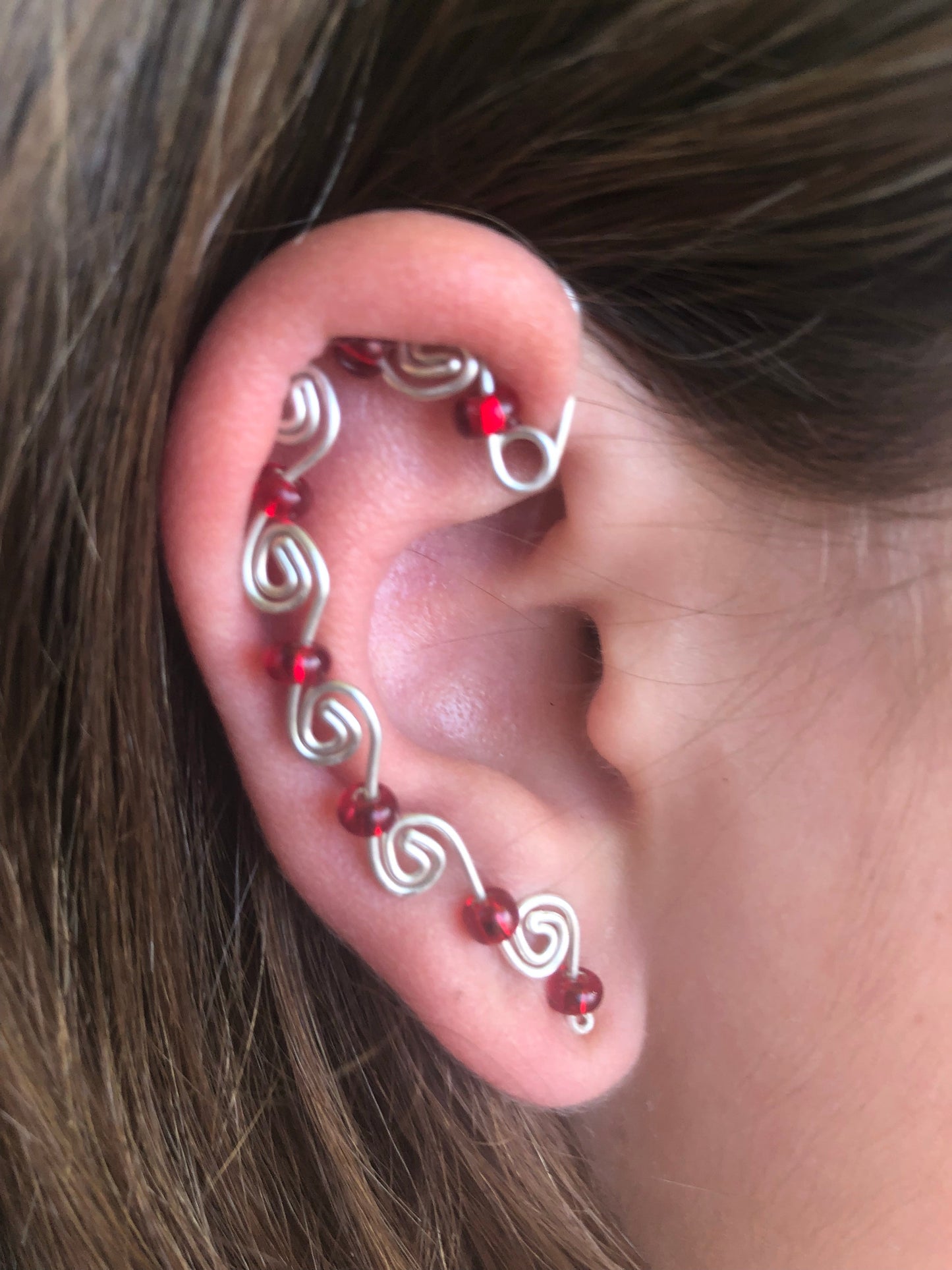 Ear Hugger ear cuff red